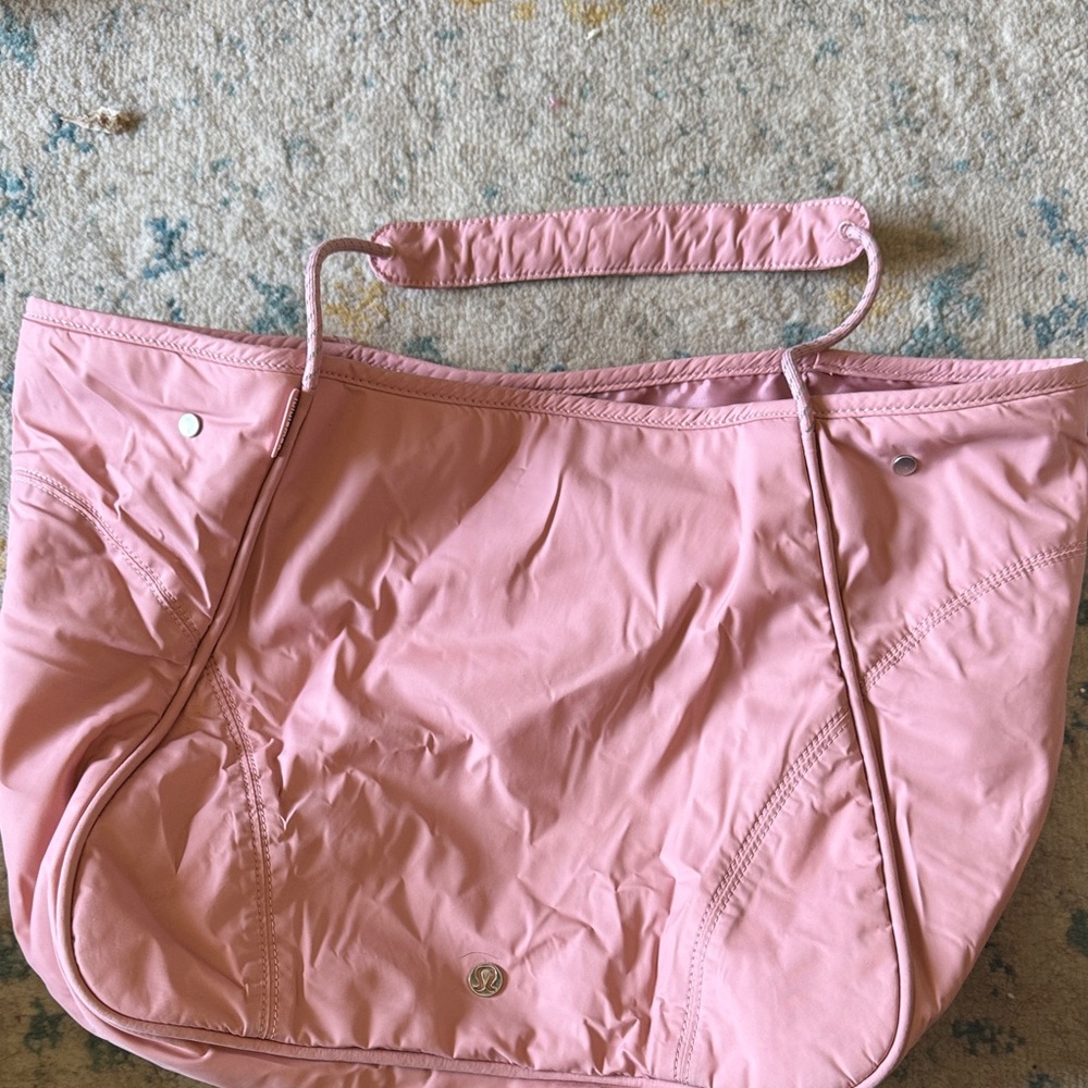 Lululemon  Pink Shoulder Bag